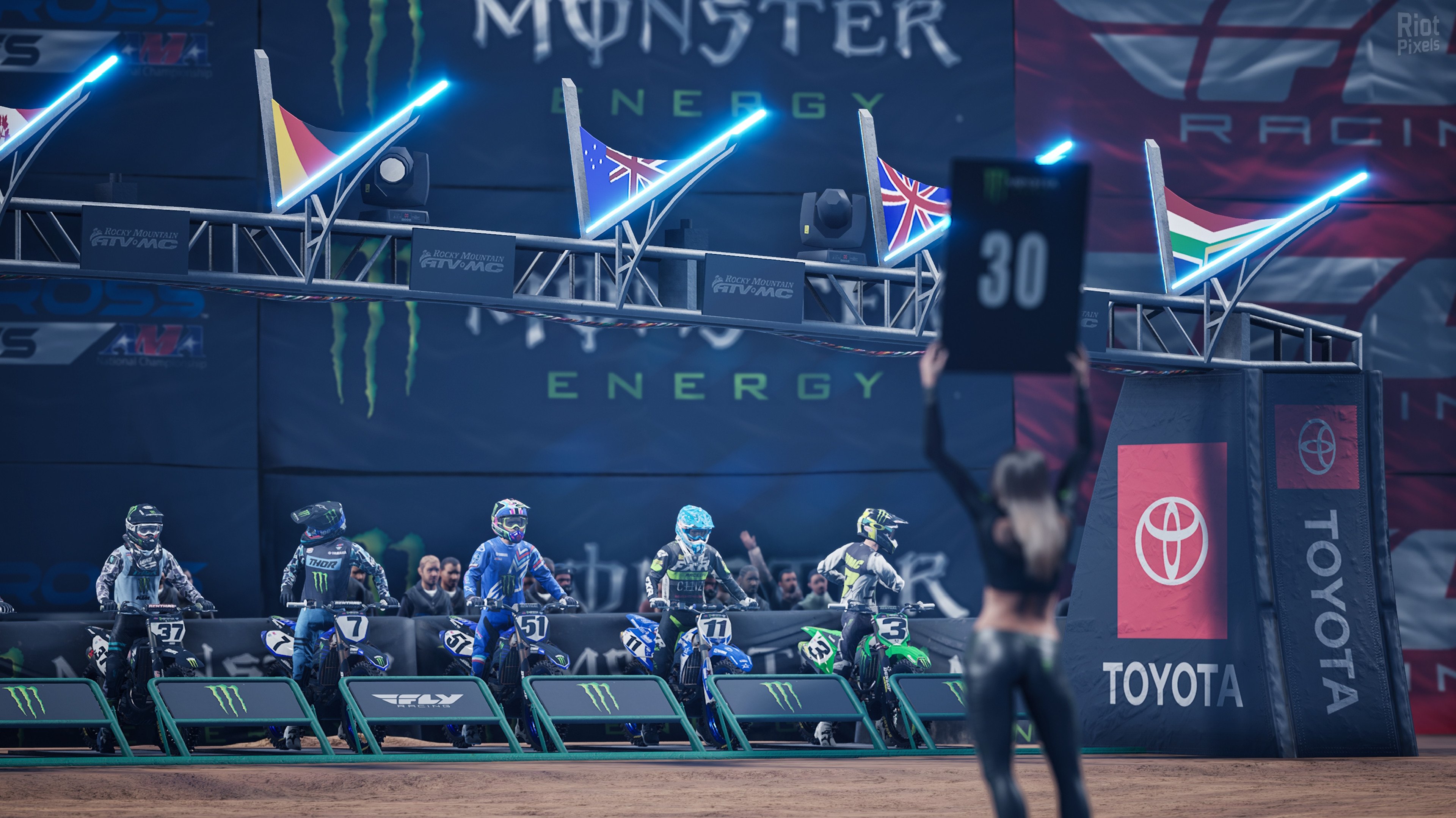 [7]-Monster Energy Supercross 4: The Official Videogame + 2 DLCs Download-HohohoGames