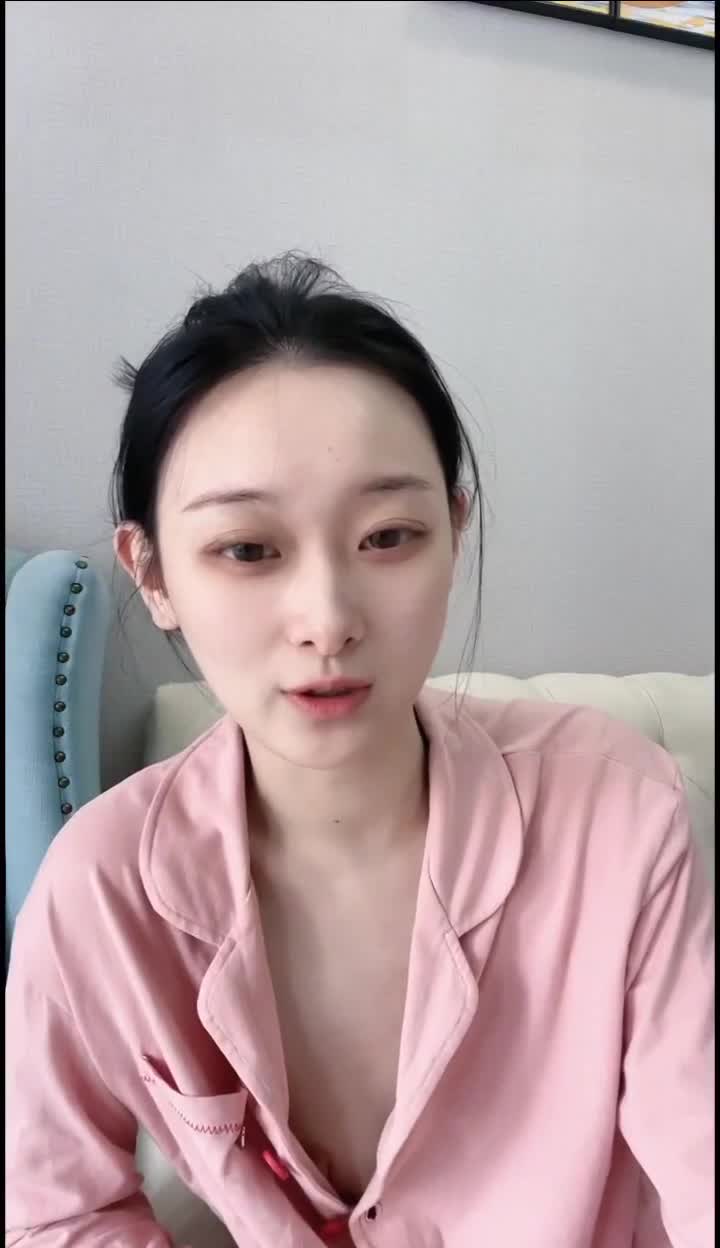 抖音 快手 走光闪现露点-赤赤哗热瓜黑料中心