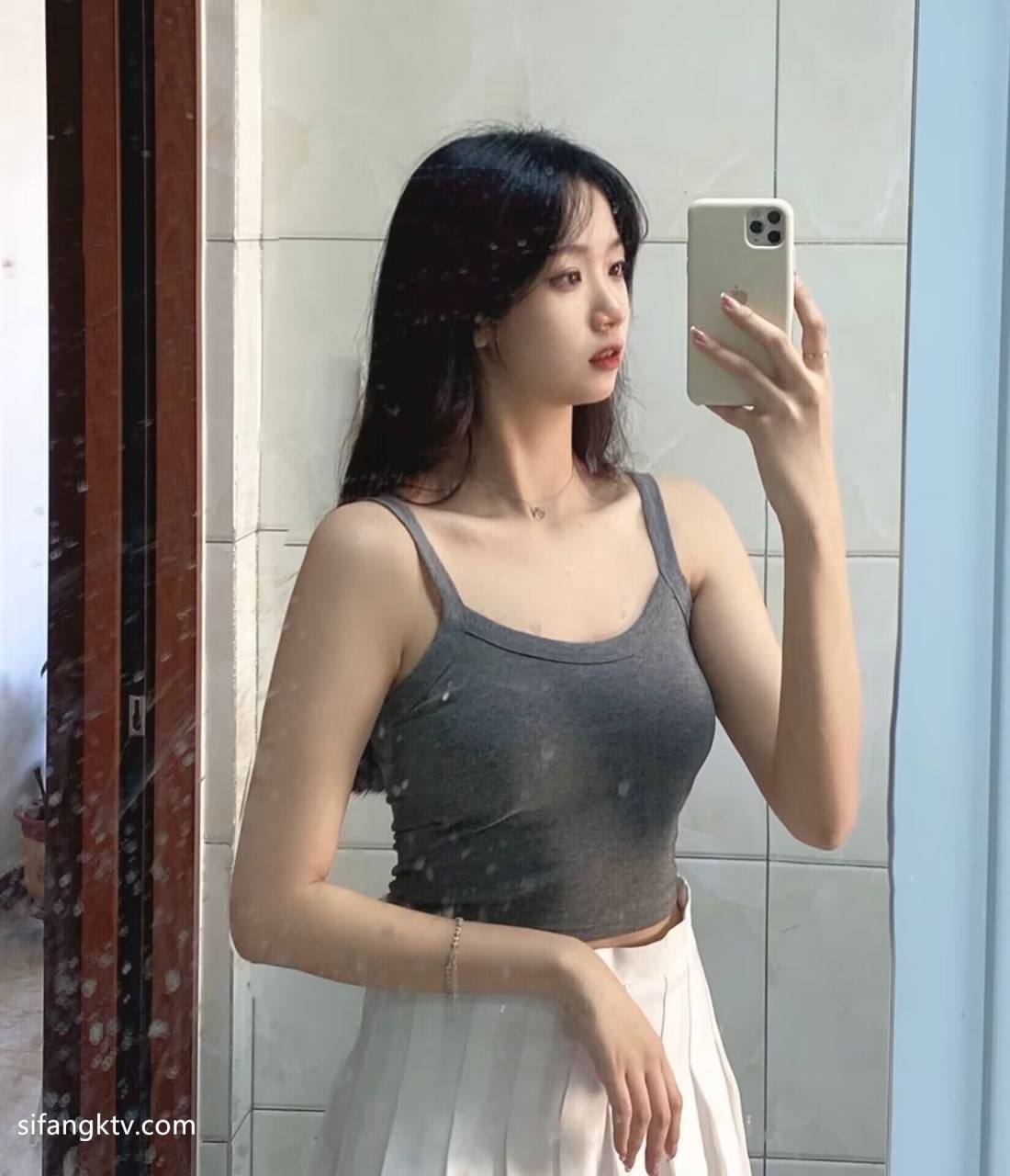 图片[7]-#校花 #母狗 #口交 高颜值校花女神与金主做爱视频曝光。温柔舌舔JB，配合深喉-赤赤哗热瓜黑料中心