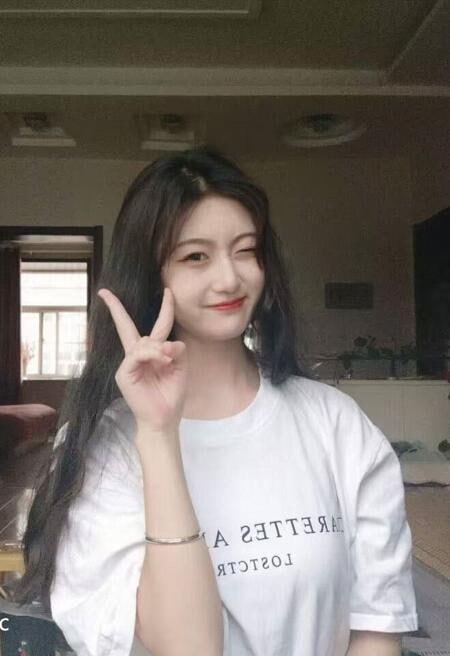 图片[9]-女神来袭 上海高颜值大学生 吴婷婷淫照大量泄密 人前清纯校花人后反差母狗-赤赤哗热瓜黑料中心