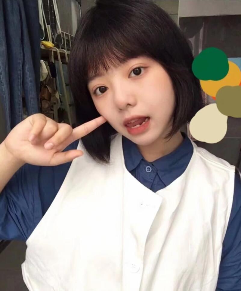 图片[9]-女神李月私生活大曝光 表面清纯如水 实则是金主们的母狗玩物！口技精湛女上位淫荡至-赤赤哗热瓜黑料中心