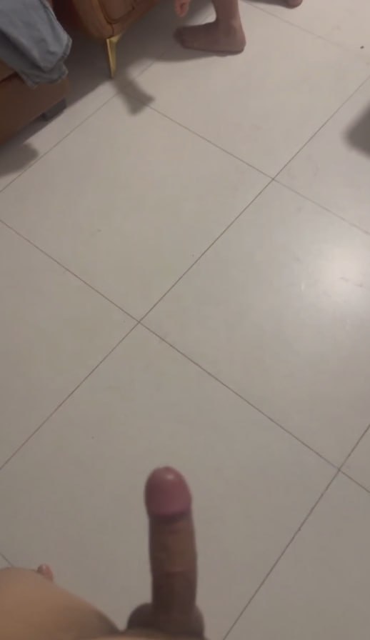 女朋友就是要大家一起玩 你操嘴巴我操穴 这精神小妹身材还真不错-赤赤哗热瓜黑料中心