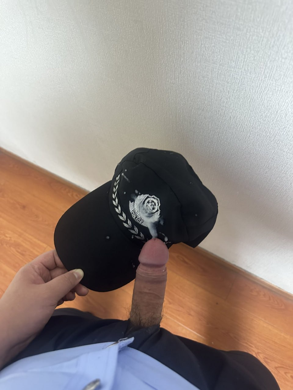 图片[11]-惊现派出所淫魔！自己身为人民警察却天天意淫 身边周围的女警察 还对着女警帽打飞机-赤赤哗热瓜黑料中心