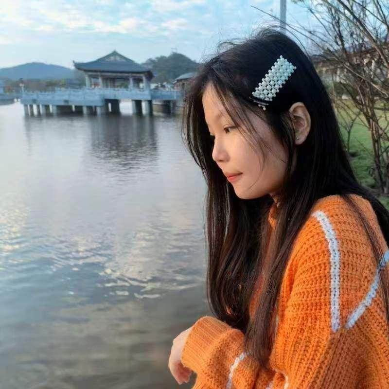 可爱萝莉少女被调教成床上小母狗，配合深喉口交，快速抽插小穴做爱，使劲后入怼臀部，-赤赤哗热瓜黑料中心