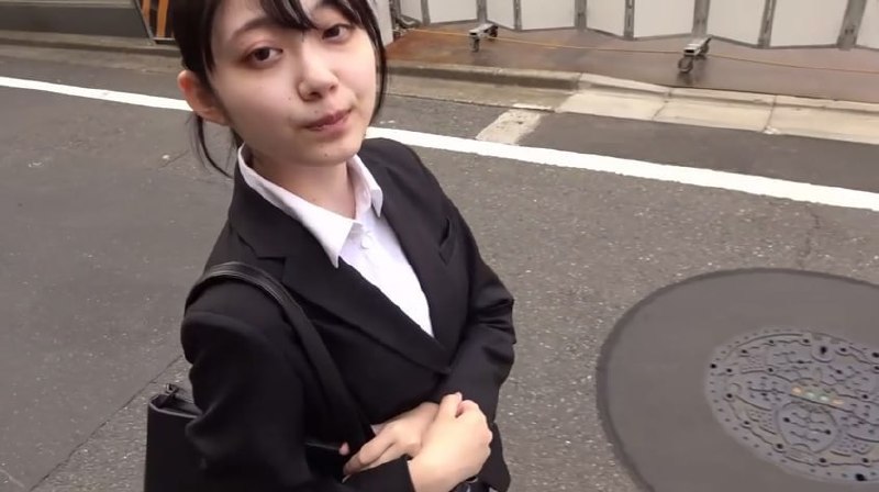 图片[7]-万人求日本极品美少女 yumi 职业OL为完成业绩 无奈奉献自己的清纯肉体给客户-赤赤哗热瓜黑料中心