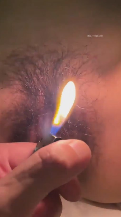 图片[8]-真正的火烧逼毛 妹子被烧的嗷嗷大叫 这会骚逼真的变成烧逼了-赤赤哗热瓜黑料中心