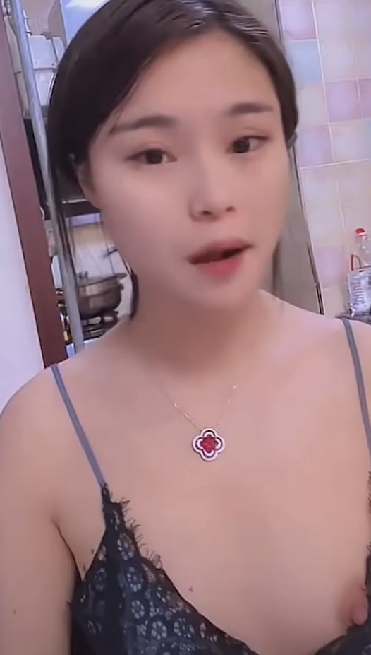 图片[7]-抖音快手直播/闪现/走光/漏点 300个视频精选剪辑 有故意的有不经意的 各种露-赤赤哗热瓜黑料中心