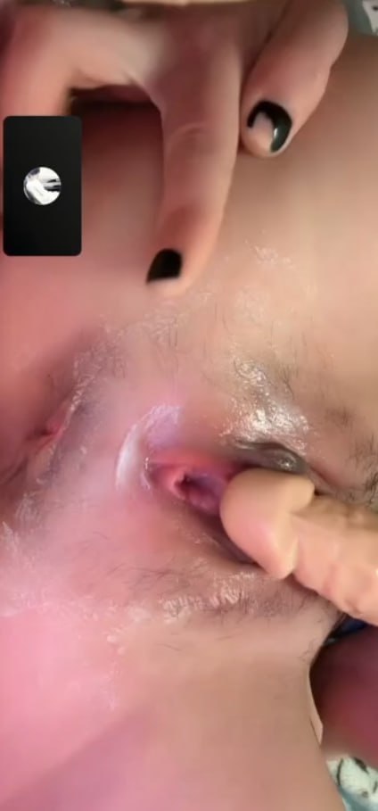 图片[7]-抖音认识的极品嫩妹 一言不合就开视频裸聊 而且还是个极品萝莉会阿黑颜翻白眼 逼插-赤赤哗热瓜黑料中心