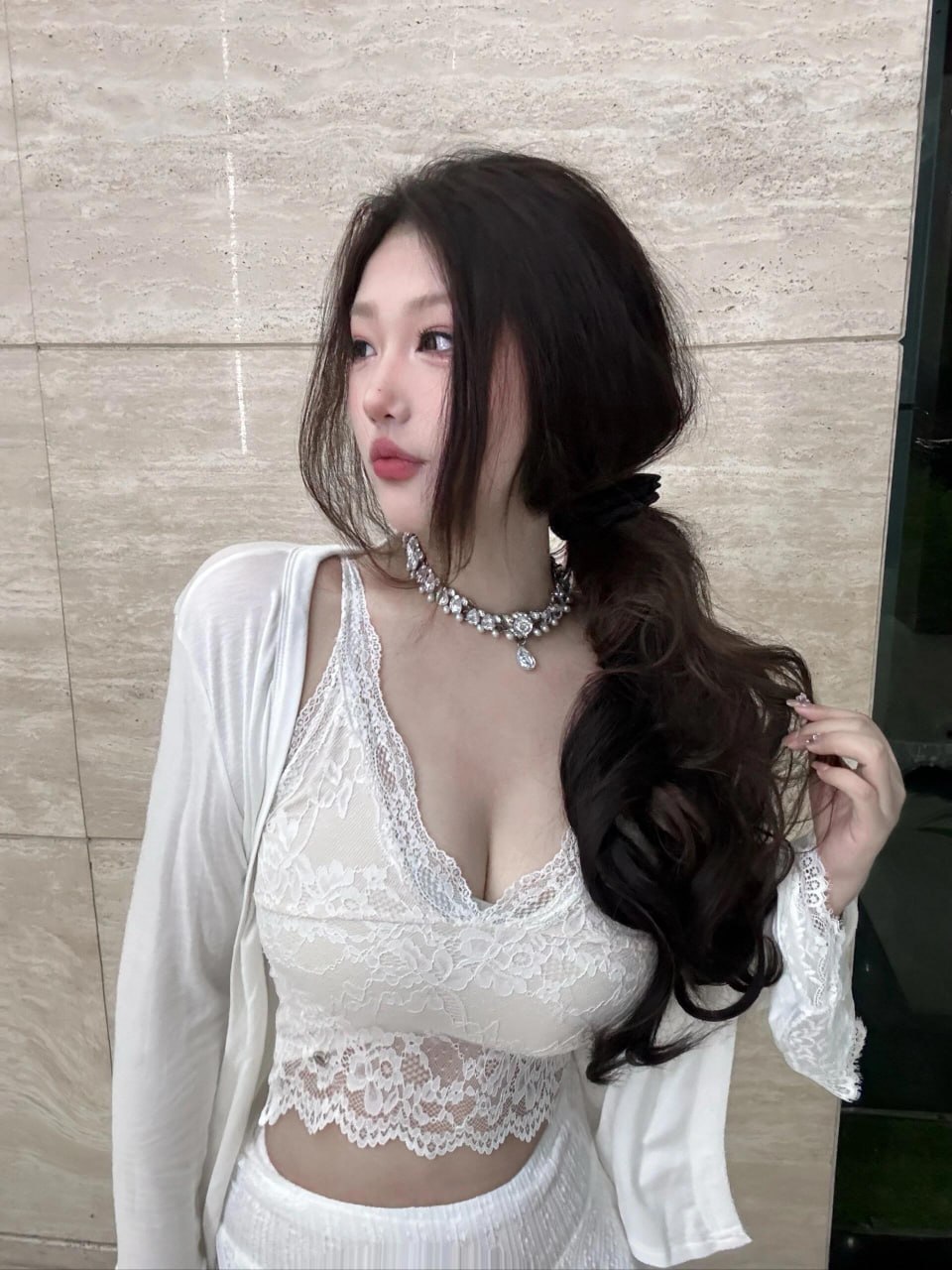 #调教 #后入 #口交 网红主播被金主调教视频曝光，喜欢穿黑丝做爱。超级主动配合-赤赤哗热瓜黑料中心