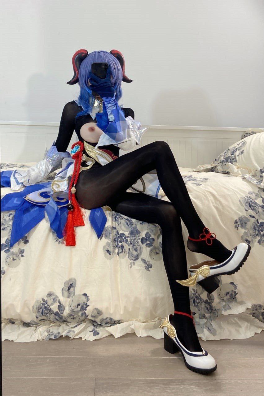 #仙仙桃 #cos #少女 #白虎 #黑丝 #自慰-赤赤哗热瓜黑料中心