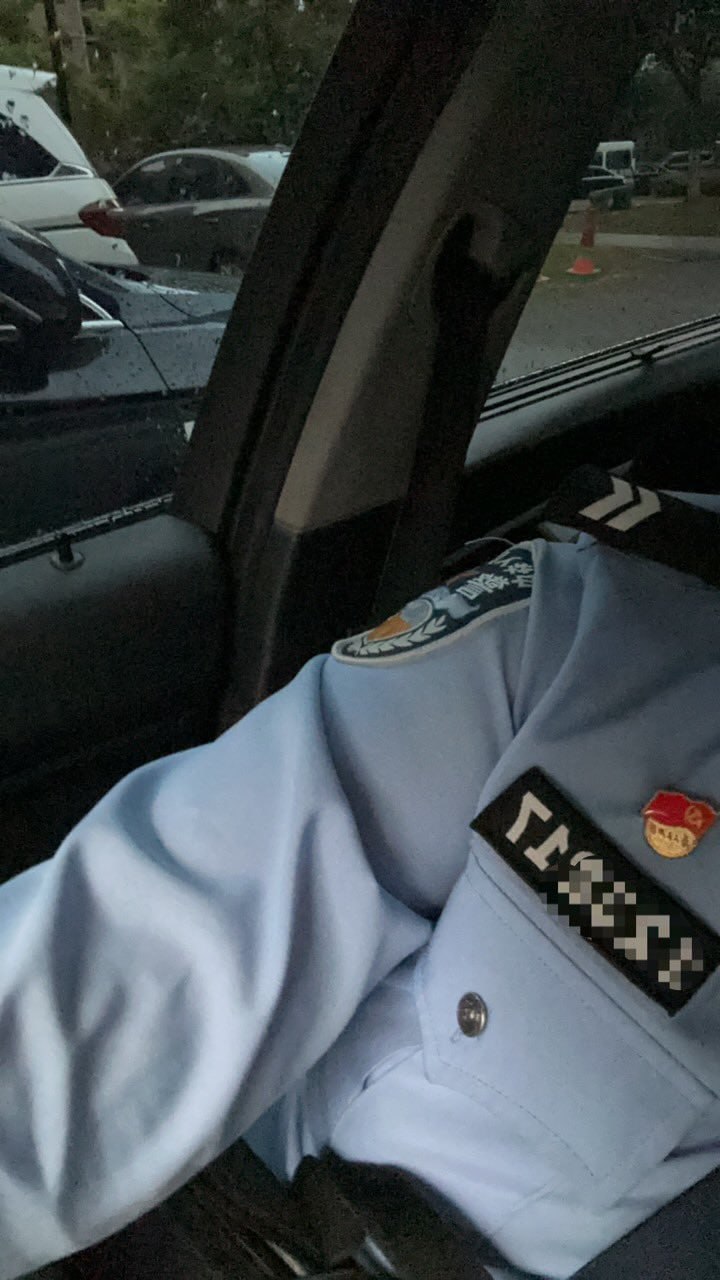 图片[12]-惊现派出所淫魔！自己身为人民警察却天天意淫 身边周围的女警察 还对着女警帽打飞机-赤赤哗热瓜黑料中心