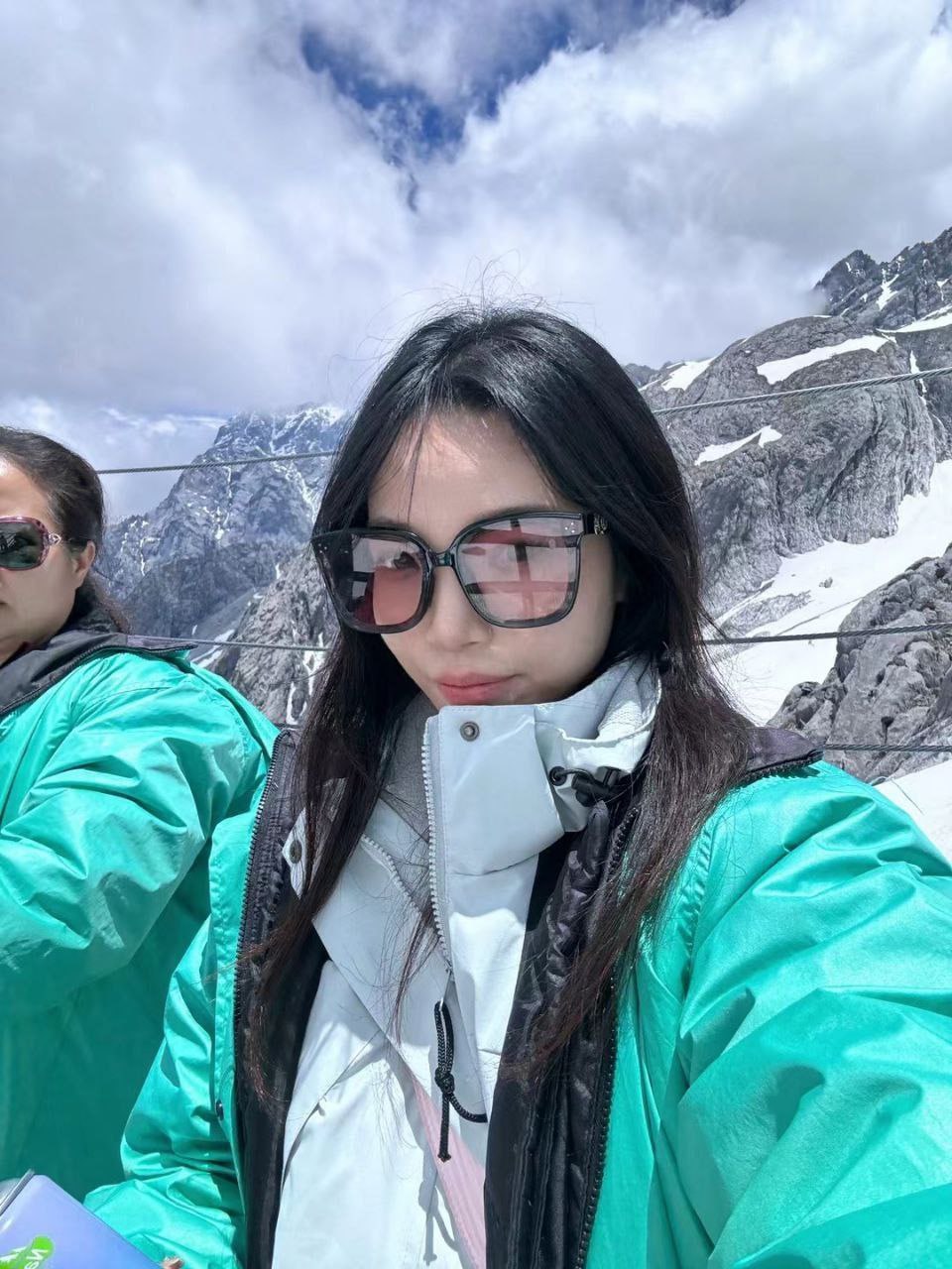 图片[9]-又是羡慕有钱人的一天 高颜值JK美少女yiyi 谁能想到私底下已经被有钱人调教成-赤赤哗热瓜黑料中心