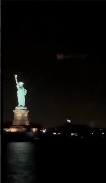 图片[8]-火爆全球的 美国新泽西州等各地 被大量无人机和UFO入侵事件 全整理-赤赤哗热瓜黑料中心