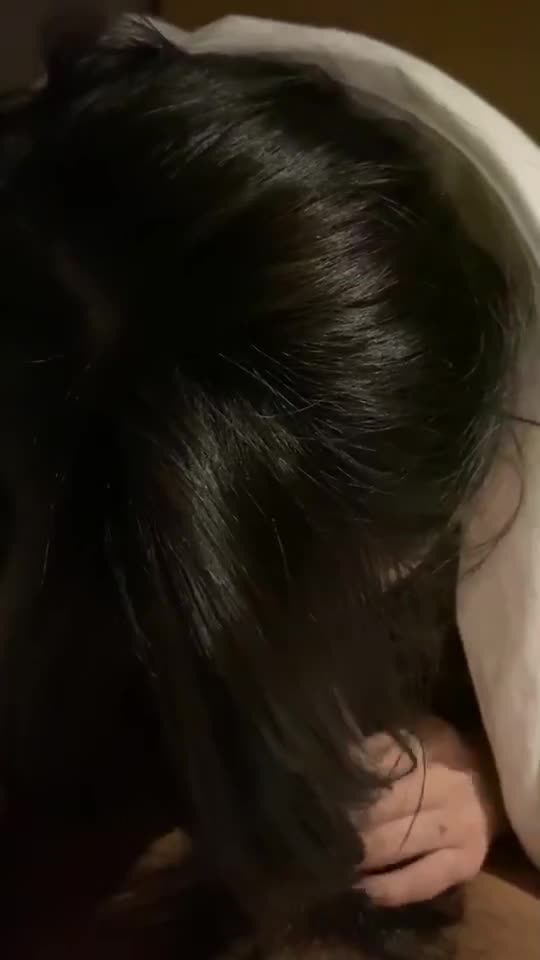 图片[8]-#自慰 #制服 #曝光 高冷系美女分手后，被渣男曝光自慰做爱视频。穿网洞丝袜情趣-赤赤哗热瓜黑料中心