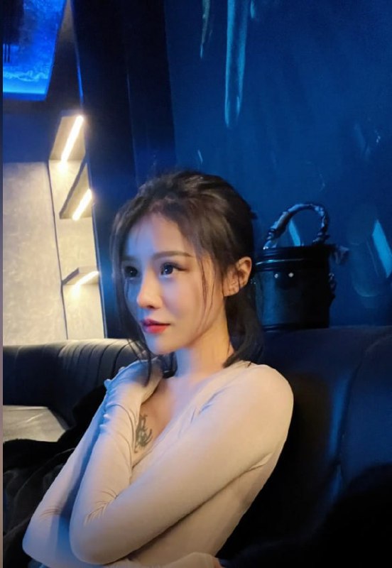 图片[9]-抖音网红被爆是缅北女魔头 真名谭恩婧湖北荆州人 环亚园区名字叫高圆圆 打着恋爱的-赤赤哗热瓜黑料中心