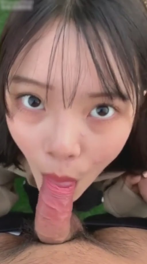 超高颜值大眼美少女 清纯的脸蛋被渣男带去户外吃鸡吧后入 非常的乖巧听话-赤赤哗热瓜黑料中心