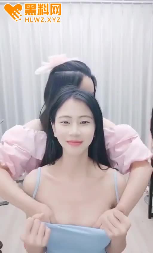图片[8]-快手女主播 低俗PK惩罚 被女人揉奶掐乳头 竟然发出淫叫声 被女人摸的来感觉了-赤赤哗热瓜黑料中心