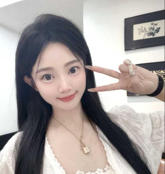 艺术学院舞蹈系校花女神和男友性爱视频被渣男泄密 JK短裙白丝诱惑至极 坐在沙发上-赤赤哗热瓜黑料中心