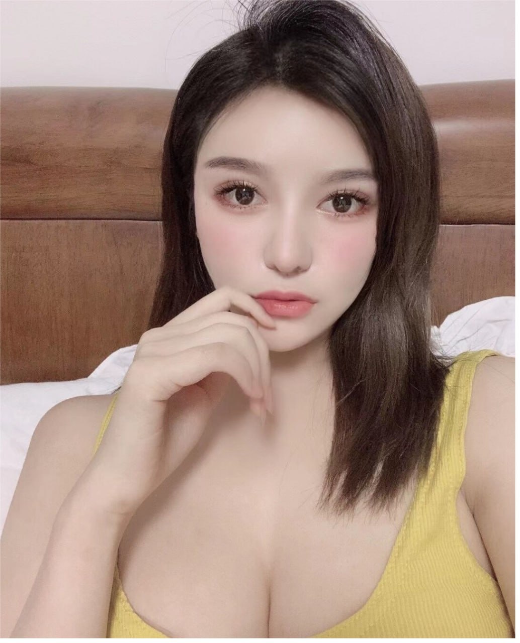 女神极嫩模姐妹花被土豪钱砸双飞 花容月貌蜜臀榨精 金钱到位女神翘着屁股让你玩-赤赤哗热瓜黑料中心