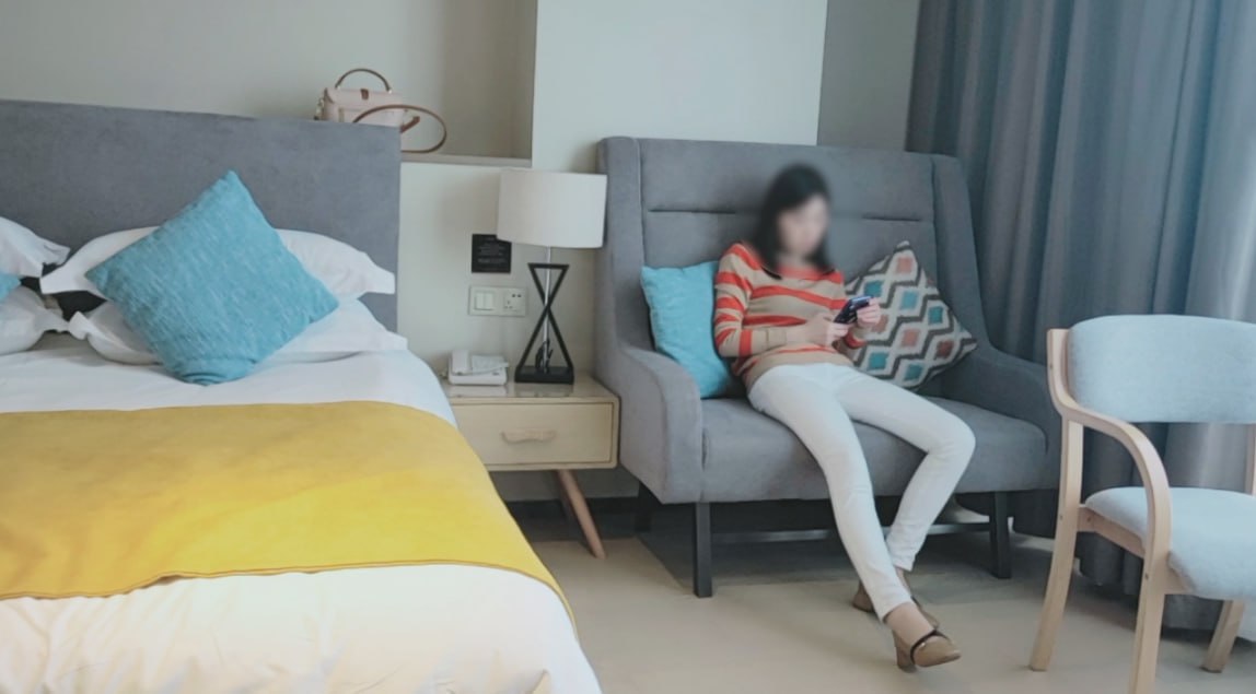 绿帽淫妻天幻 让老婆体验第一次7P，玩得非常嗨和非常开放，被各种男人无情内射，然-赤赤哗热瓜黑料中心
