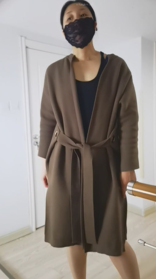 自导自演母子乱伦剧情 儿子自家看黄片被妈妈发现 谁知妈妈也是个骚逼 丝袜里竟然塞-赤赤哗热瓜黑料中心