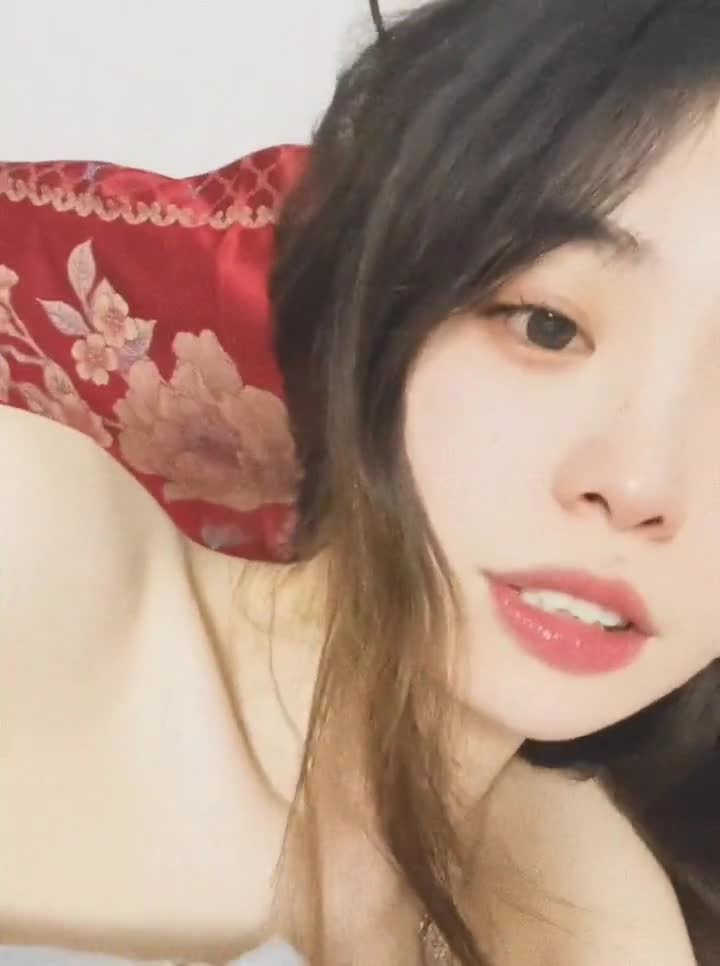 图片[8]-#大学生 #约炮 #后入 漂亮女大学生玩游戏约炮，被一顿后入爆操，还露出粉嫩小穴-赤赤哗热瓜黑料中心