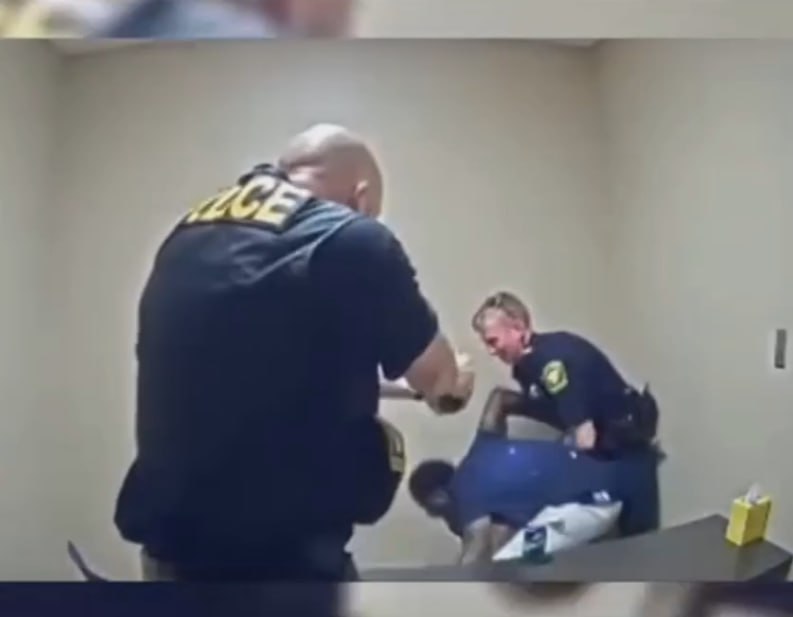 外网疯传 黑哥单人速通警察局失败 趁警察开手铐的时候竟然去夺枪 随后被进来的其他-赤赤哗热瓜黑料中心