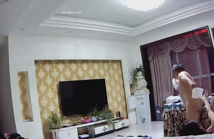 图片[9]-黑客监控破解 现实版武大郎和潘金莲 1米5大哥娶了一个风骚人妻 3分钟就结束战斗-赤赤哗热瓜黑料中心