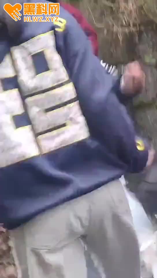 图片[9]-云南富源县老厂小学 女孩被霸凌事件现场视频流出 责任人停职 霸凌者已经全部抓获-赤赤哗热瓜黑料中心