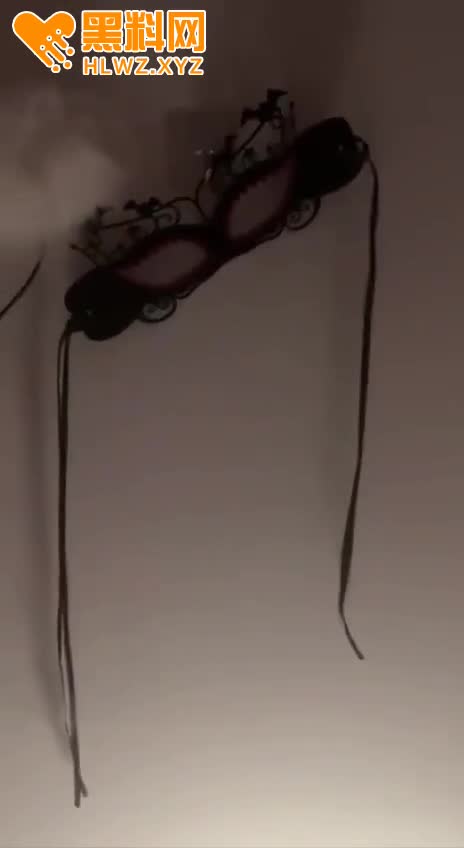 图片[10]-山东青岛健身美臀模特张思斐 展示自己的秘密基地 里面道具一应俱全 大开眼界-赤赤哗热瓜黑料中心