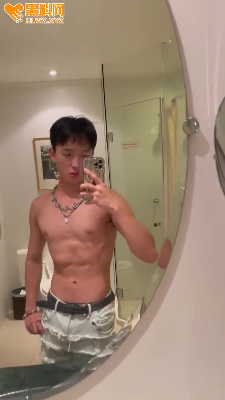 图片[11]-健身肌肉男探探约炮极品小母狗 男友去当兵了自己饥渴难耐 被踩着头抠逼-赤赤哗热瓜黑料中心