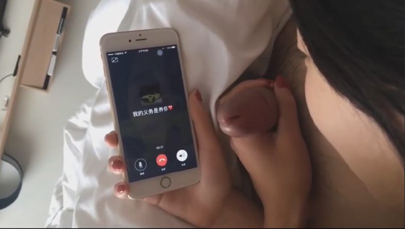 骚母狗一边吃鸡巴一边和相亲对象打电话 被操的淫叫不断-赤赤哗热瓜黑料中心