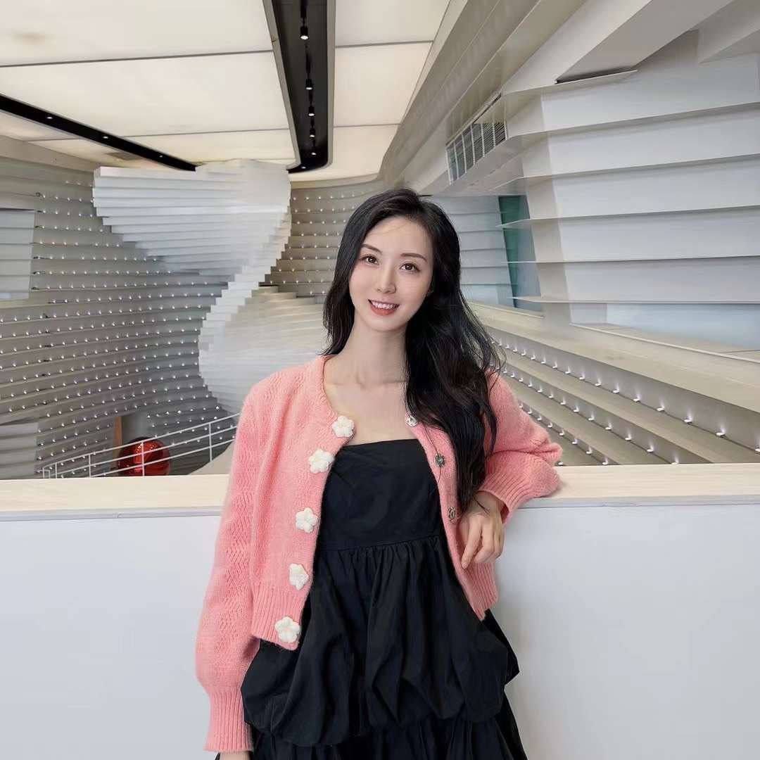 图片[7]-超级高颜值人妻 裸聊泄密 刚结婚不久因老公性无能 选择跟网友裸聊自慰解决性欲-赤赤哗热瓜黑料中心