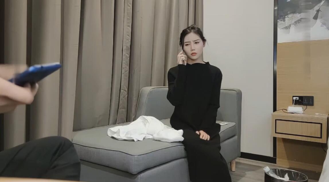 图片[8]-全网疯求 探花界的退钱哥 3000网约白嫩美艳极品尤物 事后嫌服务不好要退钱 不-赤赤哗热瓜黑料中心
