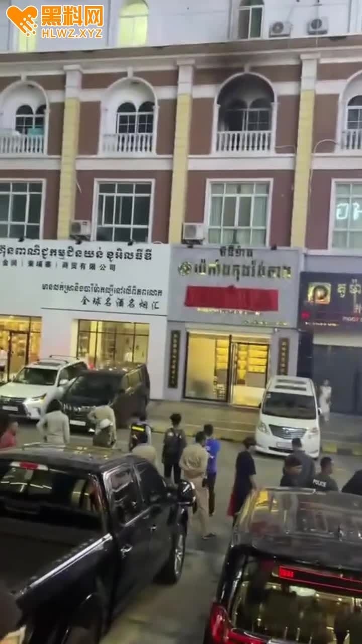 图片[9]-柬埔寨金边钻石岛 中国籍纹身小伙 遭警察围殴逮捕 现场非常的火爆-赤赤哗热瓜黑料中心