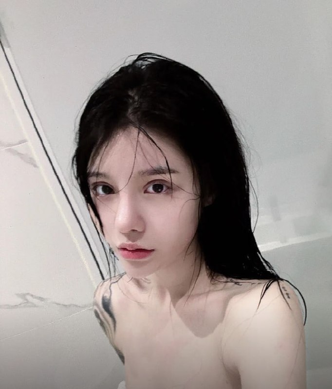图片[7]-抖音网红被爆是缅北女魔头 真名谭恩婧湖北荆州人 环亚园区名字叫高圆圆 打着恋爱的-赤赤哗热瓜黑料中心