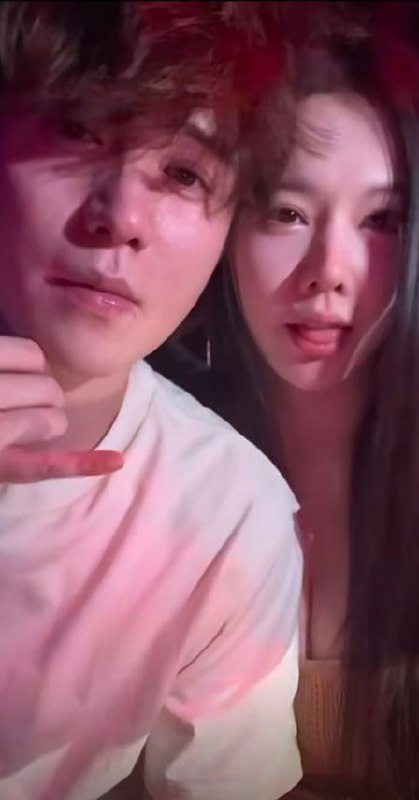 江南第一金手指 杭州萧炎童锦程 被奶味仙女痛斥没洗手抠逼得炎症 聊天记录与偷拍视-赤赤哗热瓜黑料中心