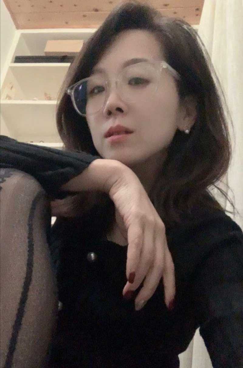 图片[8]-安徽涡阳一小学女校长传出与当地教育局长潜规则的不雅视频 如此韵味女校长那个领导看-赤赤哗热瓜黑料中心