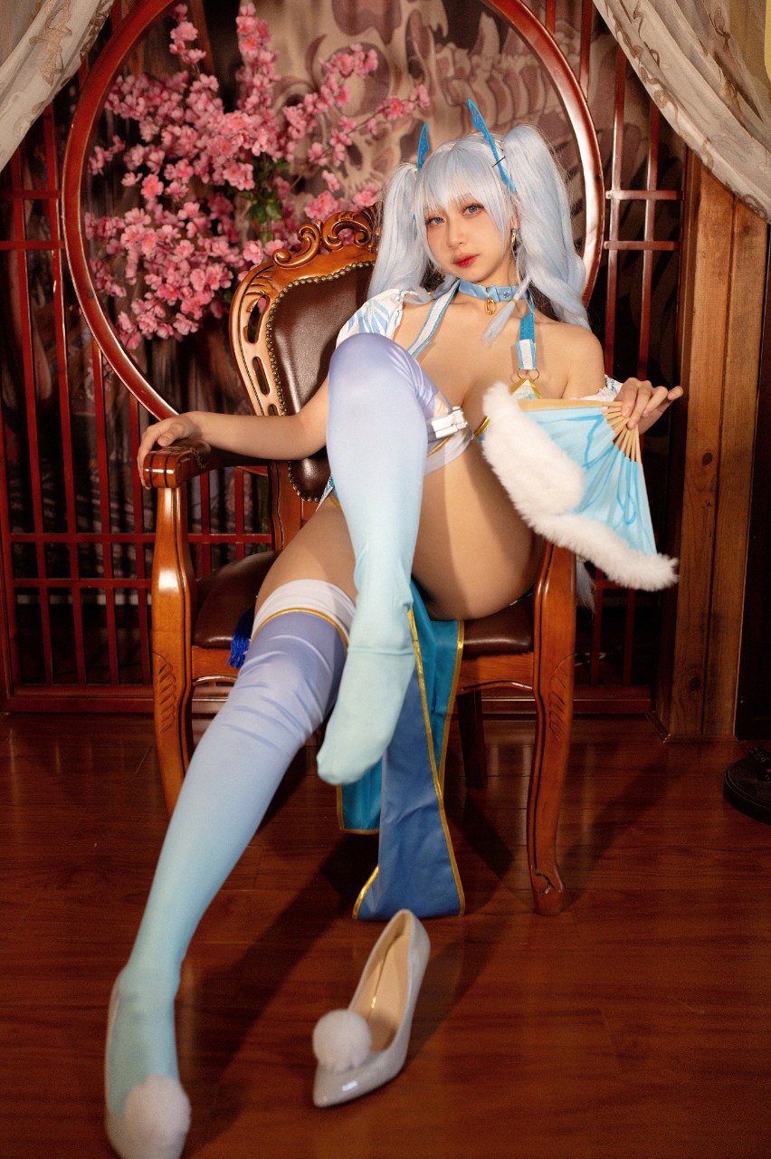 作品:浅安安 - PA15翠雀媚 作者:#浅安安 标签:#cosplay #写真-赤赤哗热瓜黑料中心